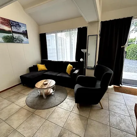 Appartement Lijnden *